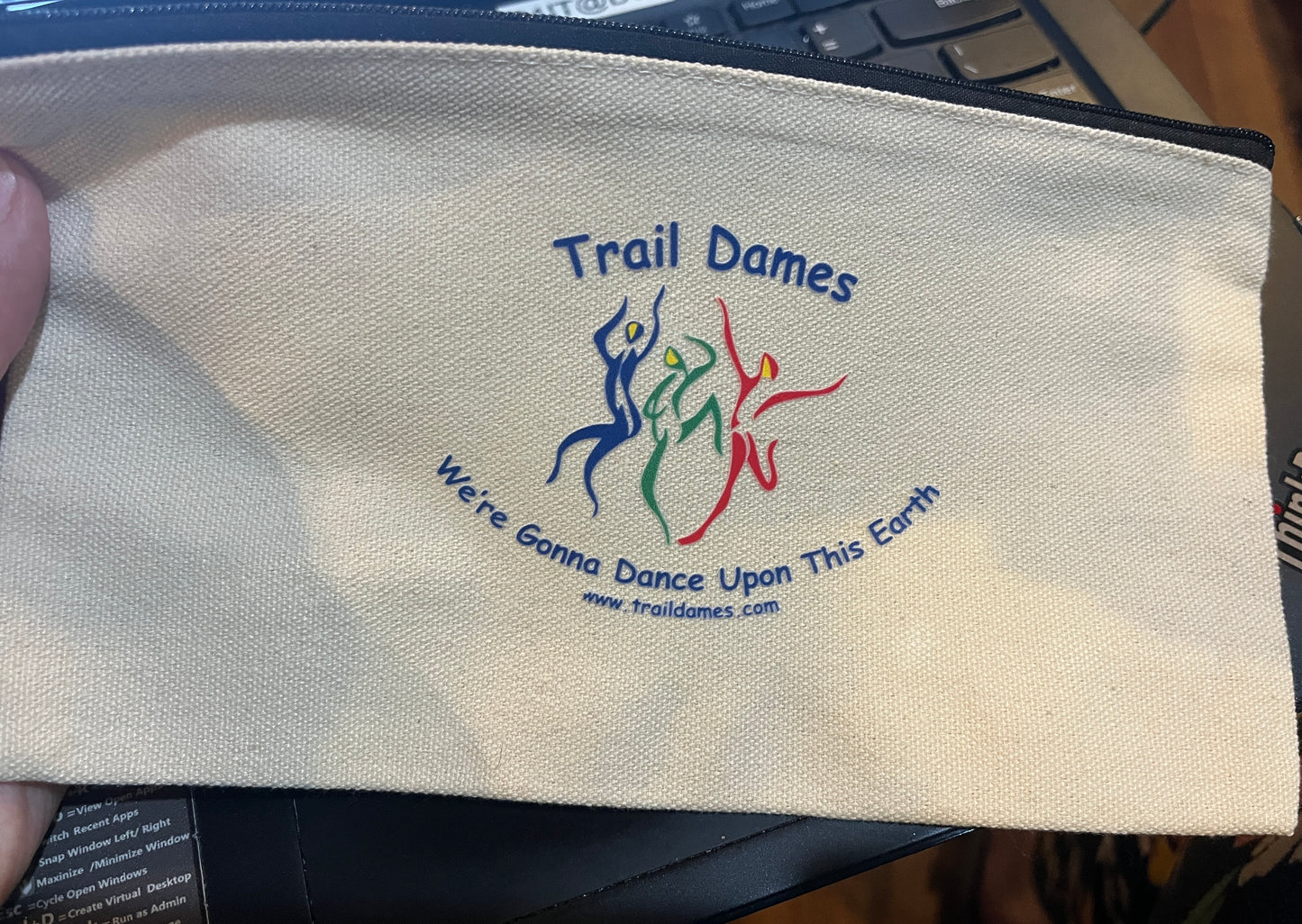 Trail Dames canvas zipper bag